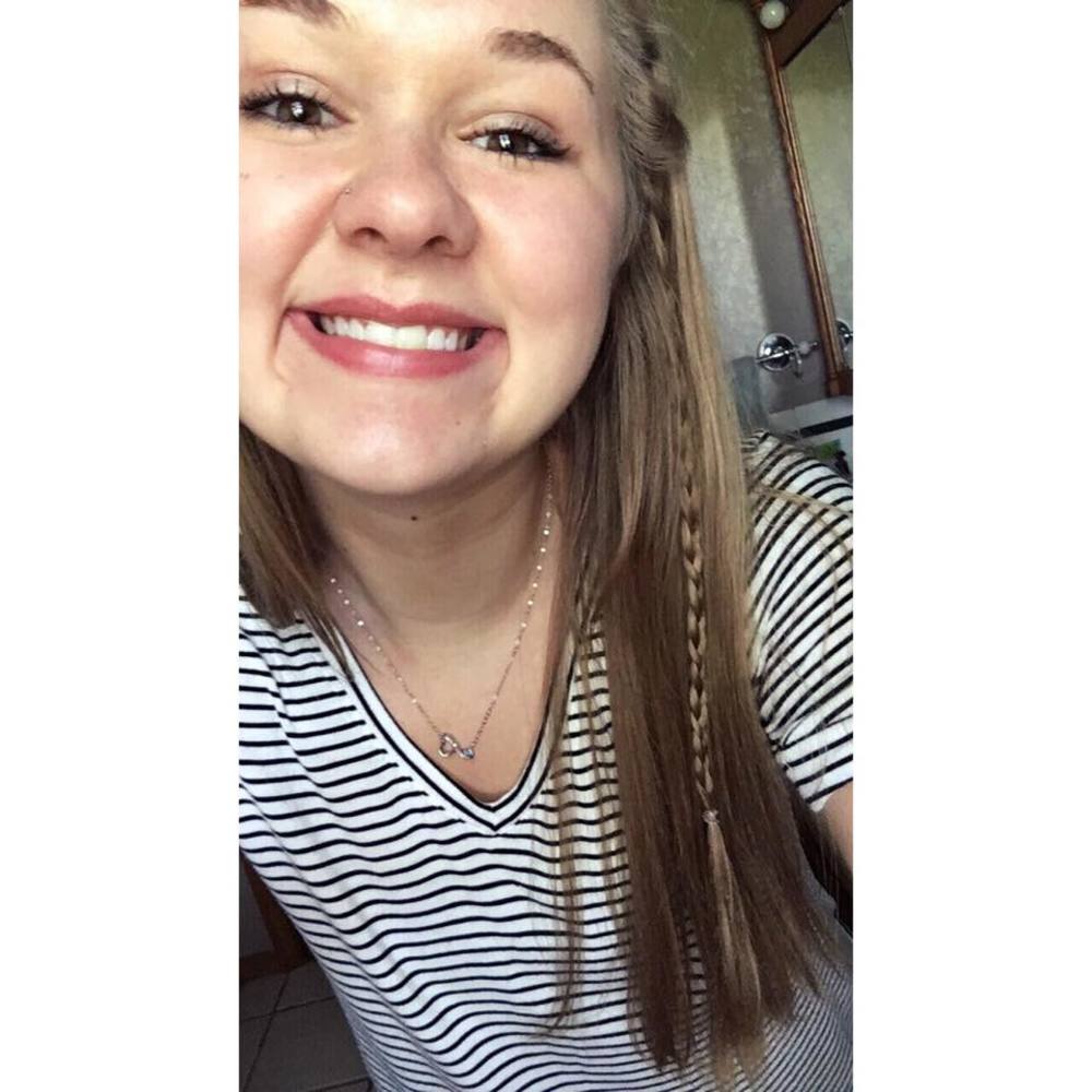 Meet your Posher, Anissa